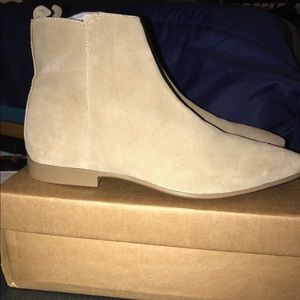 Chelsea Boots